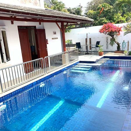 Villa Rumah Ibu Dago 반둥 외부 사진