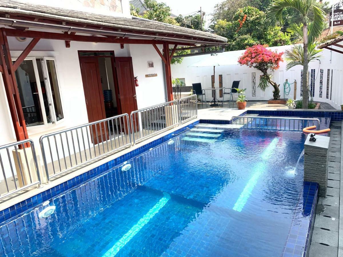 Villa Rumah Ibu Dago 반둥 외부 사진